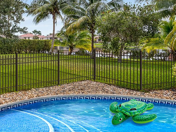 Aluminum Pool Fencing in Pensacola, Florida