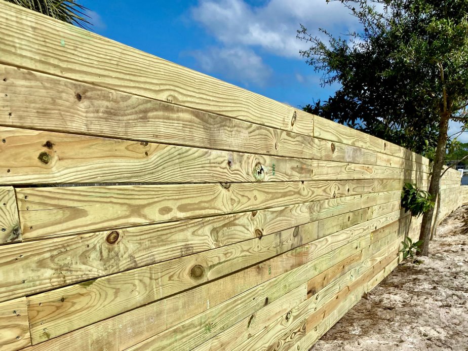 Cantonment FL horizontal style wood fence