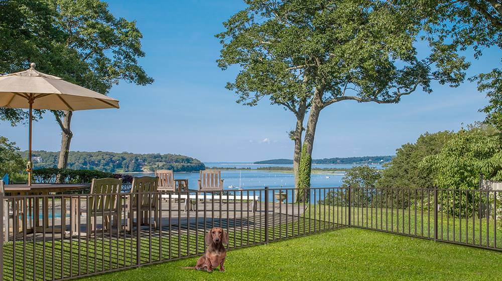 Argos style residential aluminum fencing in the Pensacola, Florida area.