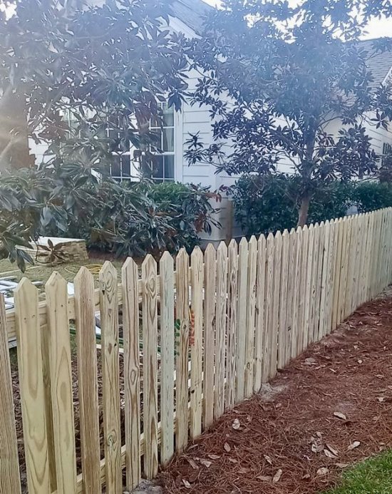 Beautiful example of a Wood Picket Fence installed in Pensacola, Florida